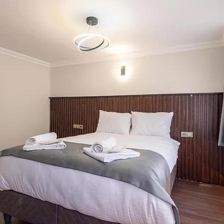 Ilyada Apartment *