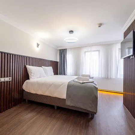 Ilyada Apartment *
